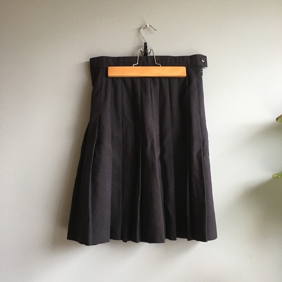 Vintage Navy Schoolgirl Wool Pleated Skirt - Picture 2 of 4